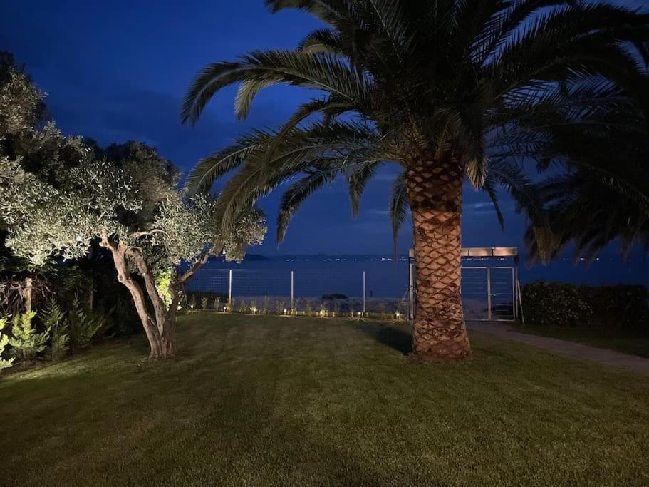 Παραθαλάσσια Βίλα Neos Marmaras Bagian luar foto